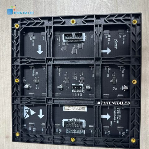 Mặt sau của Module Led