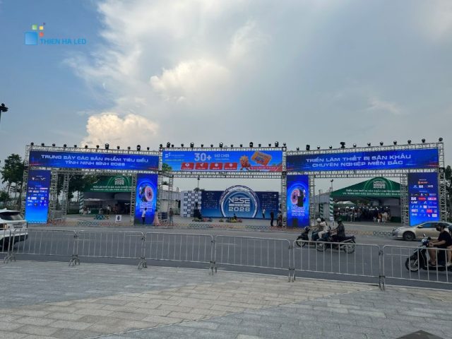 Thiên Hà Led hân hạnh đồng tài trợ màn hình led khu vực cổng