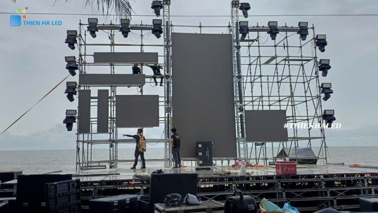 Sân khấu dùng màn Led P3.91